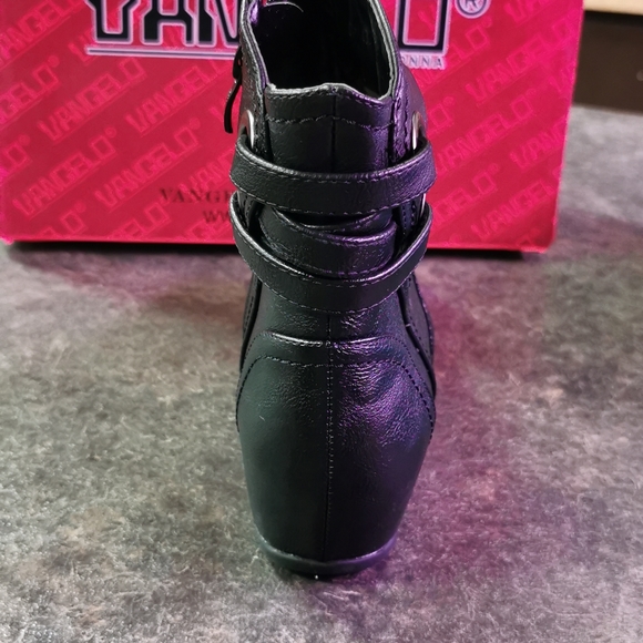 VANGELO Women's Bootie - Picture 9 of 9